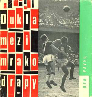 DUKLA MEZI MRAKODRAPY